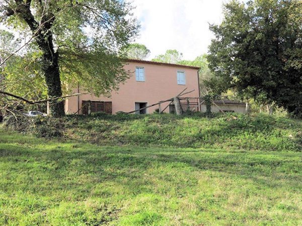 casa indipendente in vendita a Roccastrada