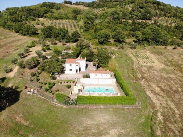 casa indipendente in vendita a Roccastrada