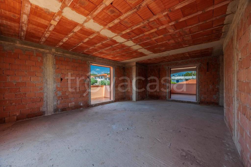 appartamento in vendita a Roccastrada in zona Ribolla