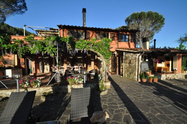casa indipendente in vendita a Roccastrada in zona Roccatederighi