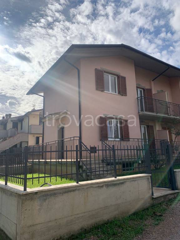 casa indipendente in vendita a Roccastrada in zona Ribolla
