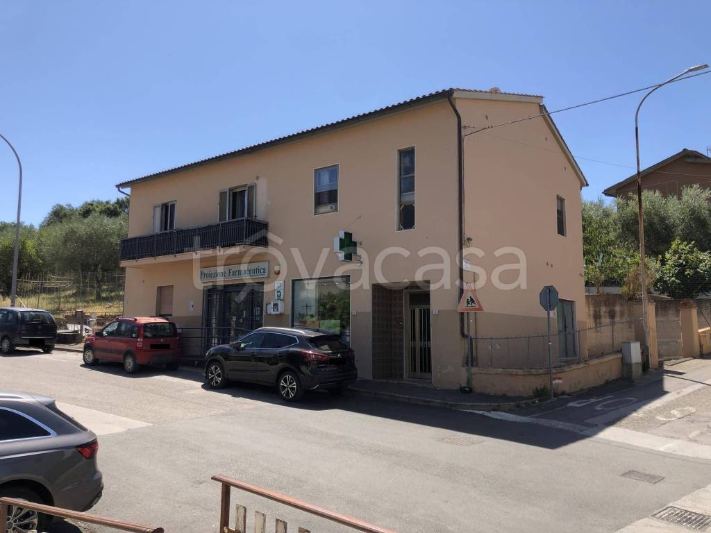 appartamento in vendita a Roccastrada in zona Sticciano