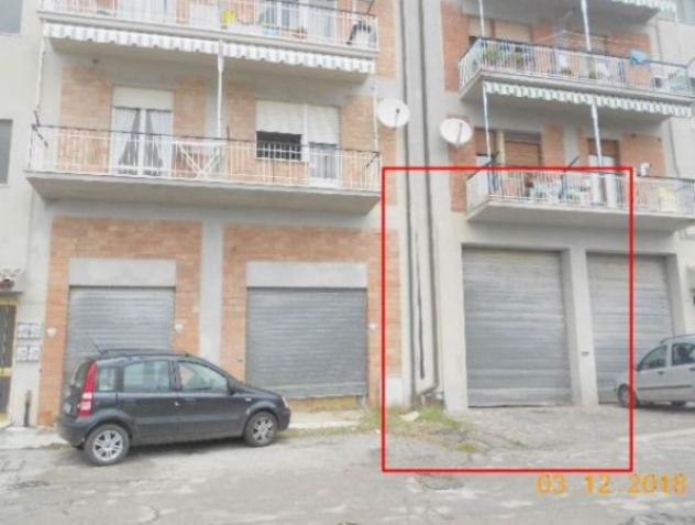 locale commerciale in vendita a Roccastrada
