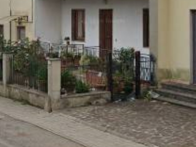 appartamento in vendita a Roccastrada in zona Ribolla