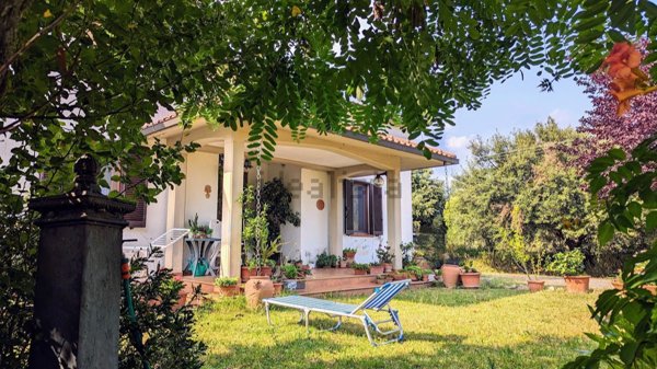 casale in vendita a Roccastrada in zona Ribolla