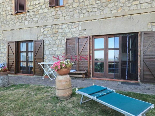 casa indipendente in vendita a Roccastrada