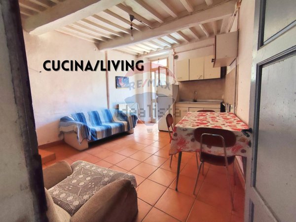 casa indipendente in vendita a Roccastrada in zona Sassofortino