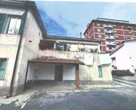 appartamento in vendita a Roccastrada in zona Ribolla