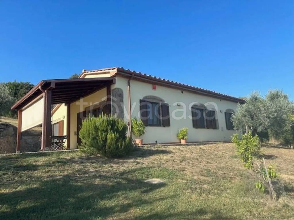 casa indipendente in vendita a Roccastrada in zona Montemassi