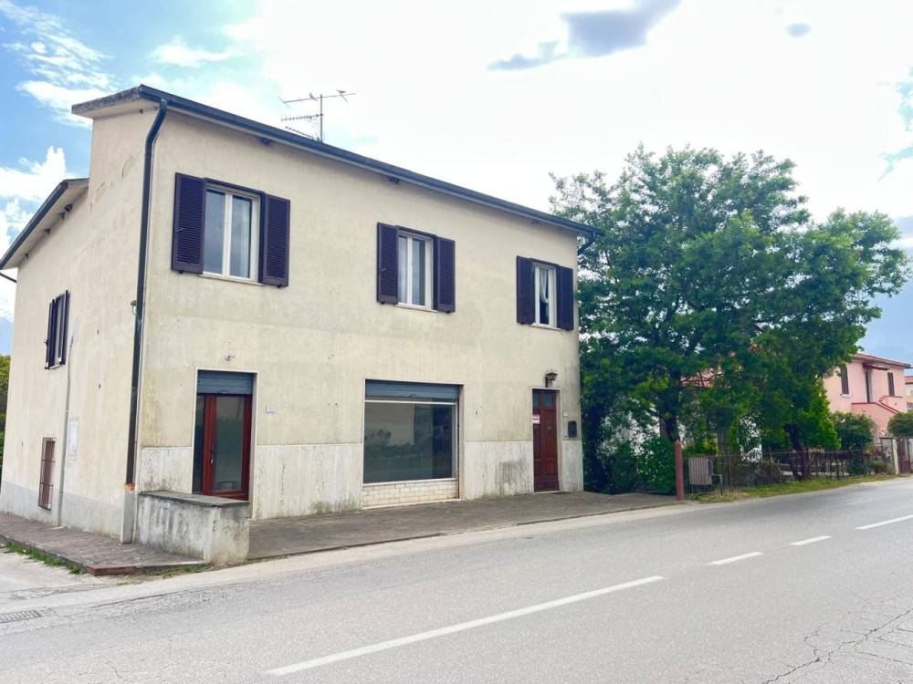 casa indipendente in vendita a Roccastrada in zona Ribolla