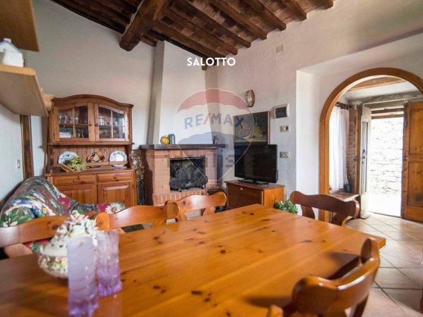 appartamento in vendita a Roccastrada in zona Roccatederighi
