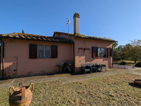 casa indipendente in vendita a Roccastrada