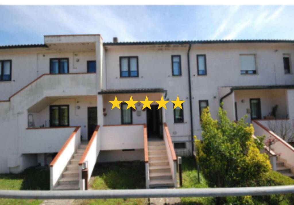 appartamento in vendita a Roccastrada in zona Roccatederighi