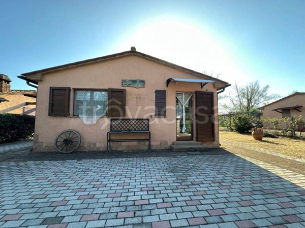 casa indipendente in vendita a Roccastrada