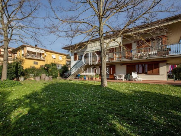 casa indipendente in vendita a Roccastrada in zona Sticciano