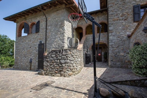 appartamento in vendita a Roccastrada in zona Torniella