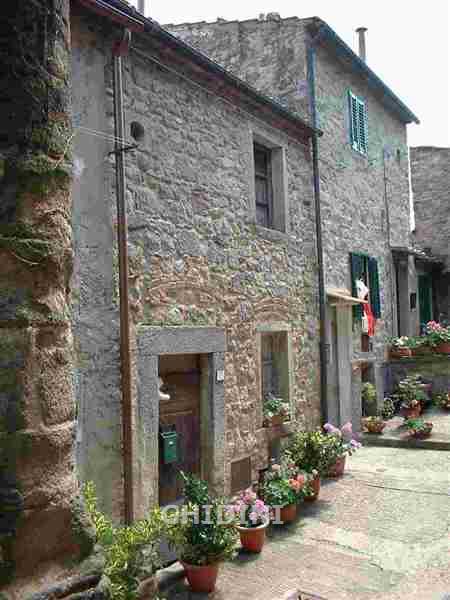 casa indipendente in vendita a Roccastrada