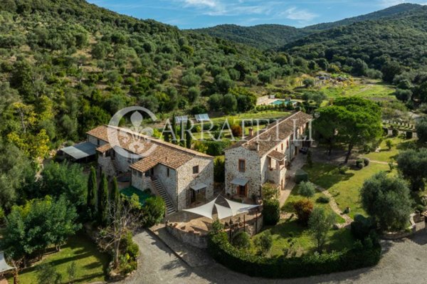 casa indipendente in vendita a Roccastrada in zona Sticciano