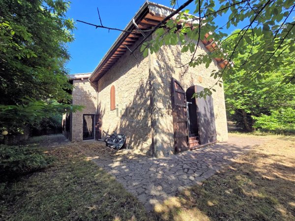 casale in vendita a Roccastrada