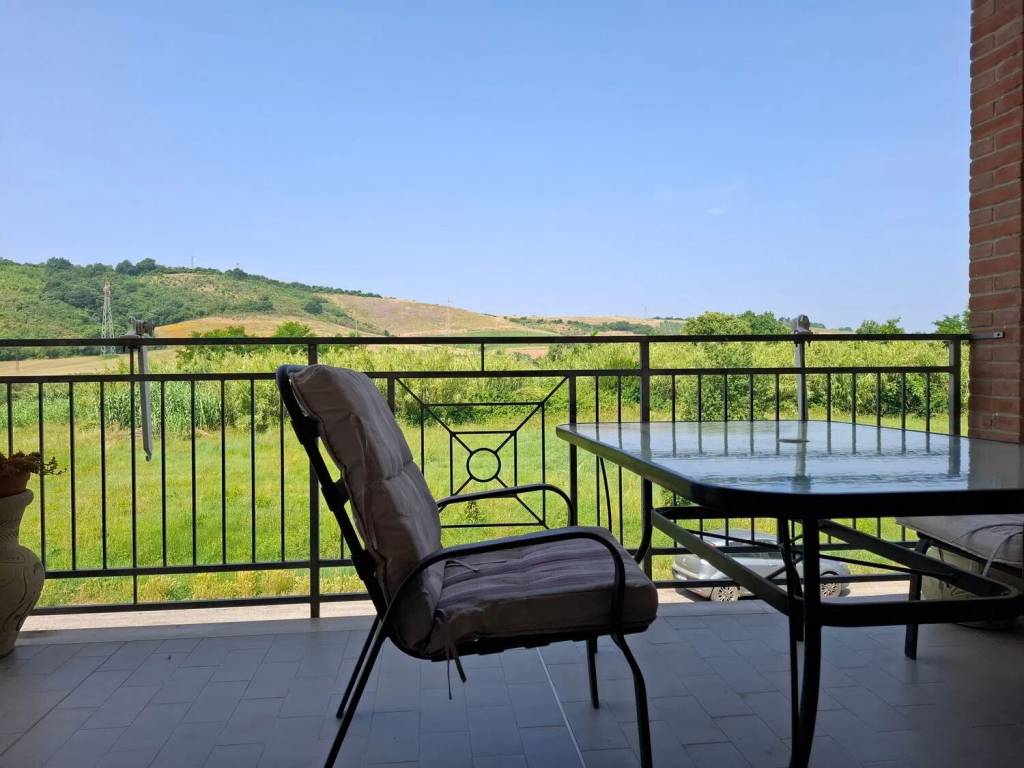 appartamento in vendita a Roccastrada in zona Ribolla