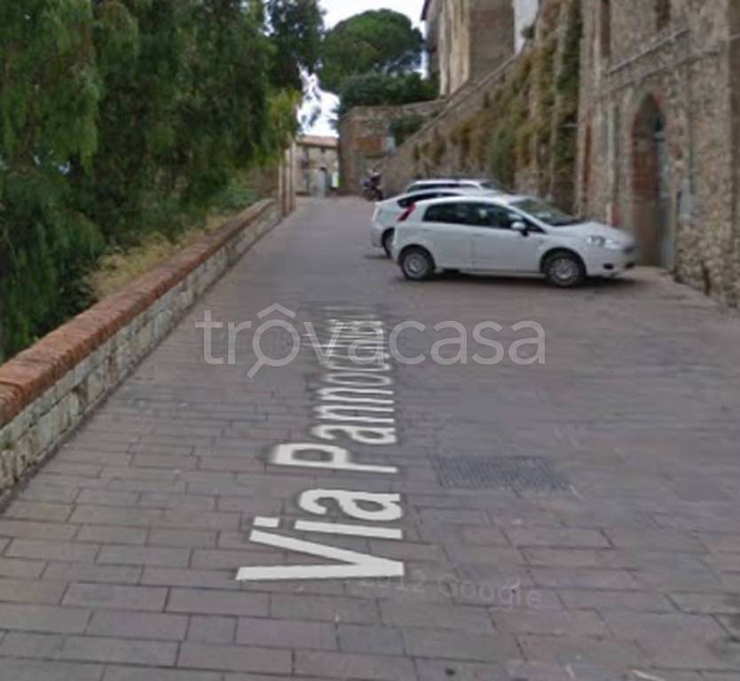 locale commerciale in vendita a Roccastrada in zona Montemassi