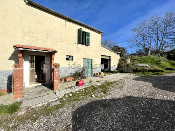 casale in vendita a Roccastrada