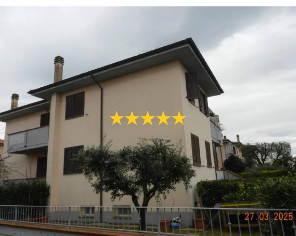 appartamento in vendita a Roccastrada in zona Ribolla