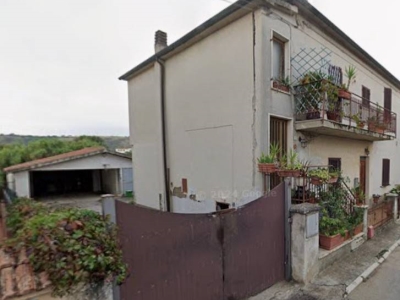 appartamento in vendita a Roccastrada in zona Ribolla