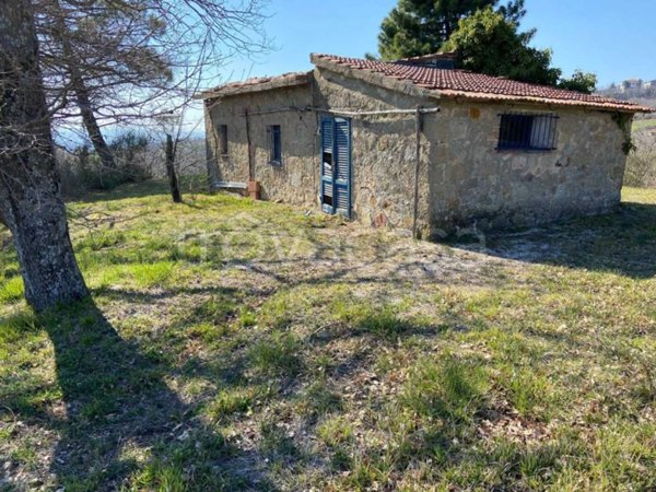 casa indipendente in vendita a Roccastrada