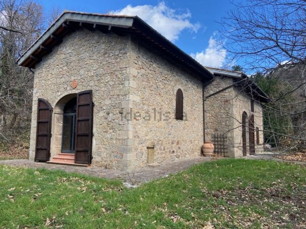 casale in vendita a Roccastrada