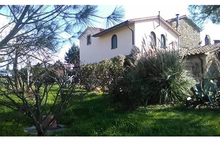 casa indipendente in vendita a Roccastrada in zona Ribolla