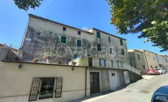 appartamento in vendita a Roccastrada