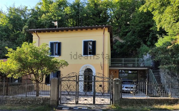 casa indipendente in vendita a Roccastrada in zona Roccatederighi