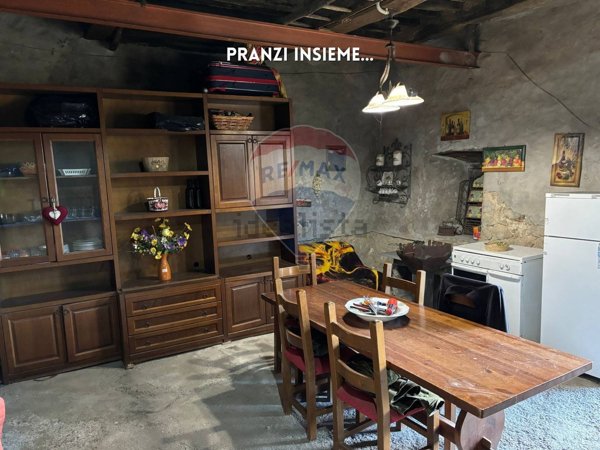 casa indipendente in vendita a Roccastrada in zona Torniella