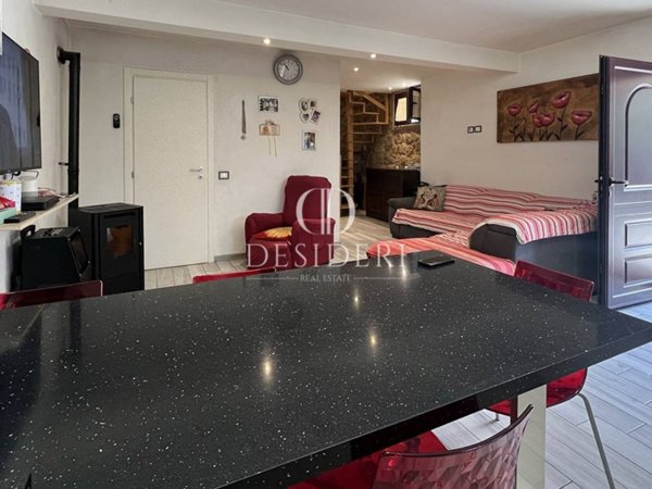 casa indipendente in vendita a Roccastrada