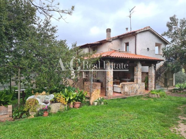 casa indipendente in vendita a Roccastrada in zona Ribolla