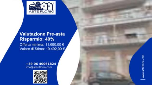 locale di sgombero in vendita a Roccastrada