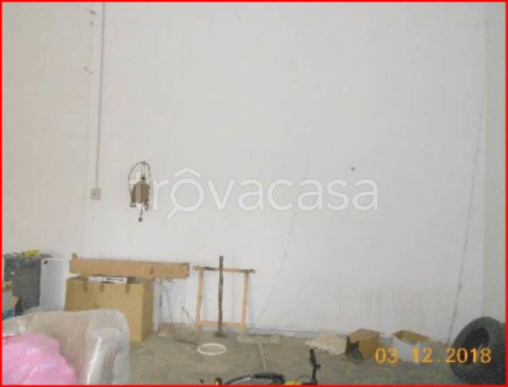 locale commerciale in vendita a Roccastrada