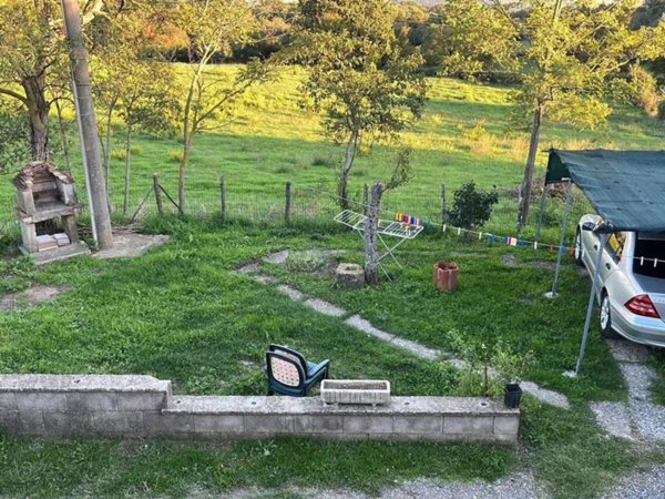 appartamento in vendita a Roccastrada in zona Sassofortino