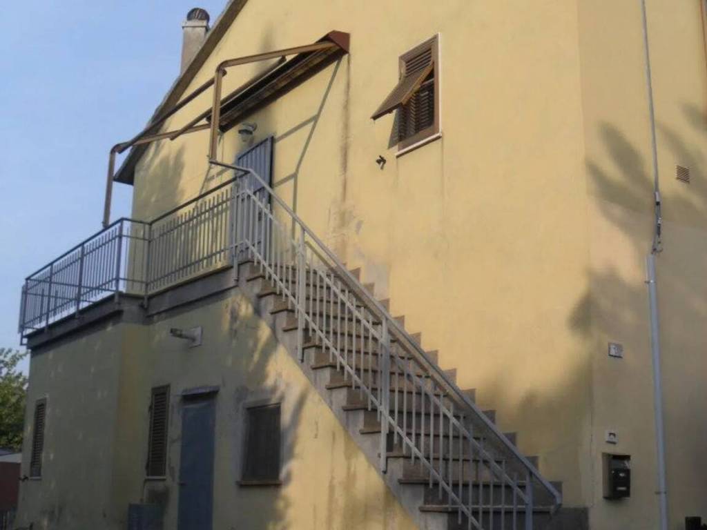 appartamento in vendita a Roccastrada in zona Ribolla