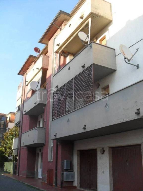 appartamento in vendita a Roccastrada in zona Ribolla