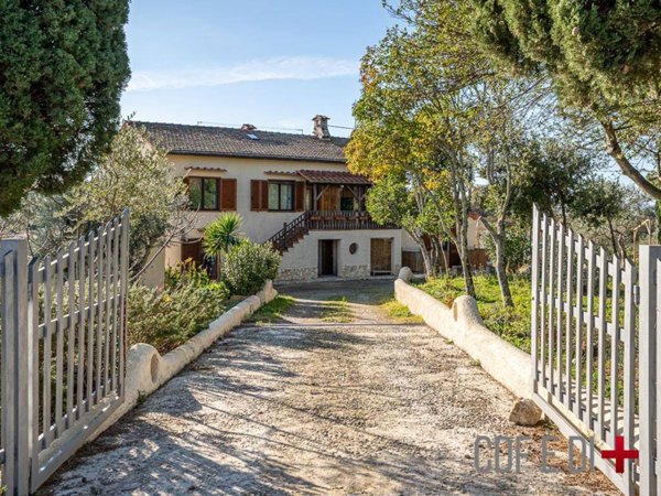 casa indipendente in vendita a Roccastrada in zona Torniella