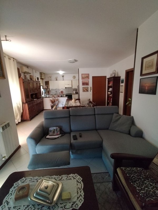 appartamento in vendita a Roccastrada in zona Ribolla