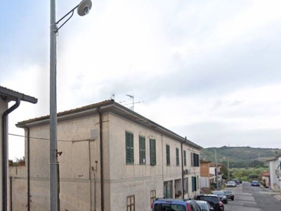 appartamento in vendita a Roccastrada in zona Ribolla