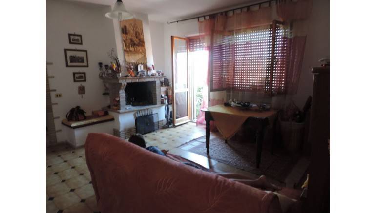 appartamento in vendita a Roccastrada in zona Ribolla