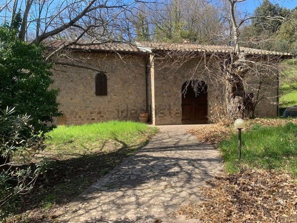 casale in vendita a Roccastrada in zona Roccatederighi