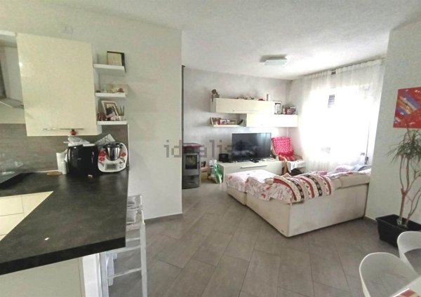 appartamento in vendita a Roccastrada in zona Sassofortino