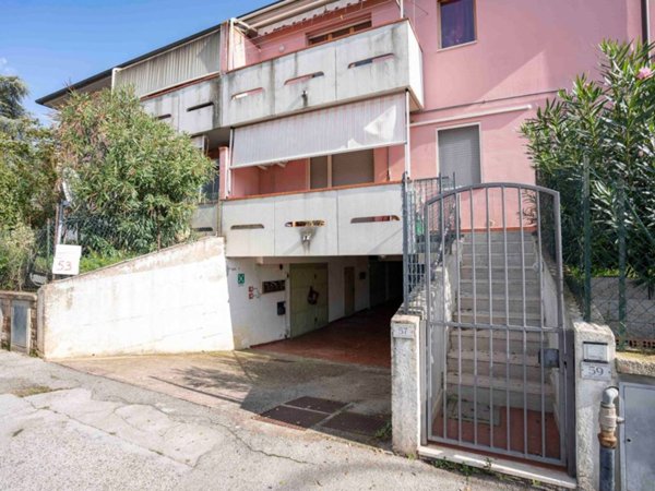 appartamento in vendita a Roccastrada in zona Sticciano