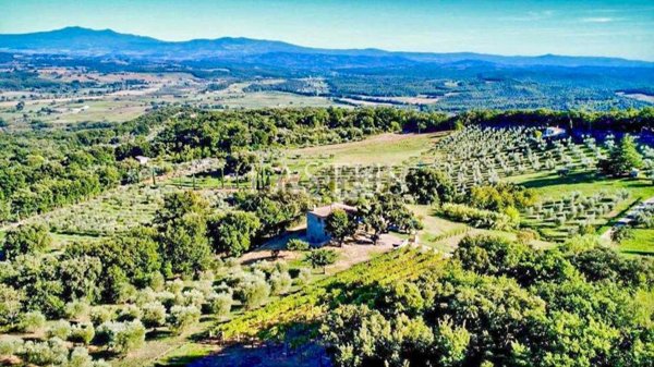 casa indipendente in vendita a Roccastrada