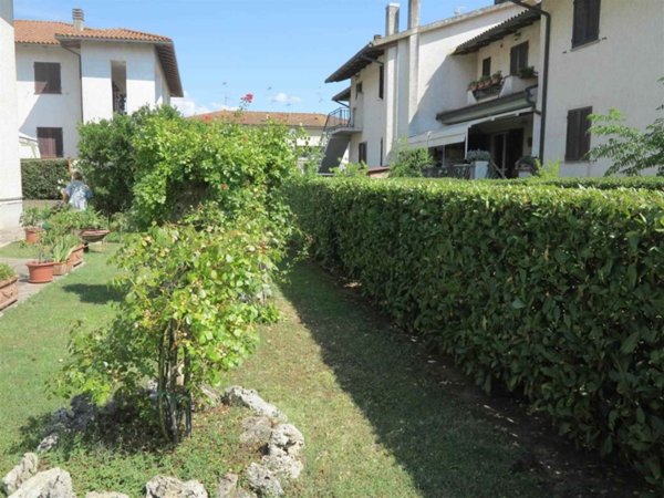 appartamento in vendita a Roccastrada in zona Ribolla